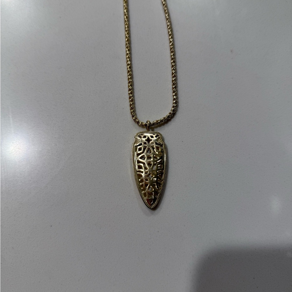 Kendra Scott Gold Filigree Necklace
